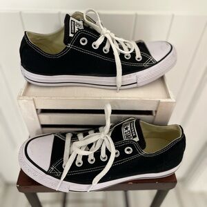 CONVERSE Chuck Taylor All Star Black Low Top Shoes